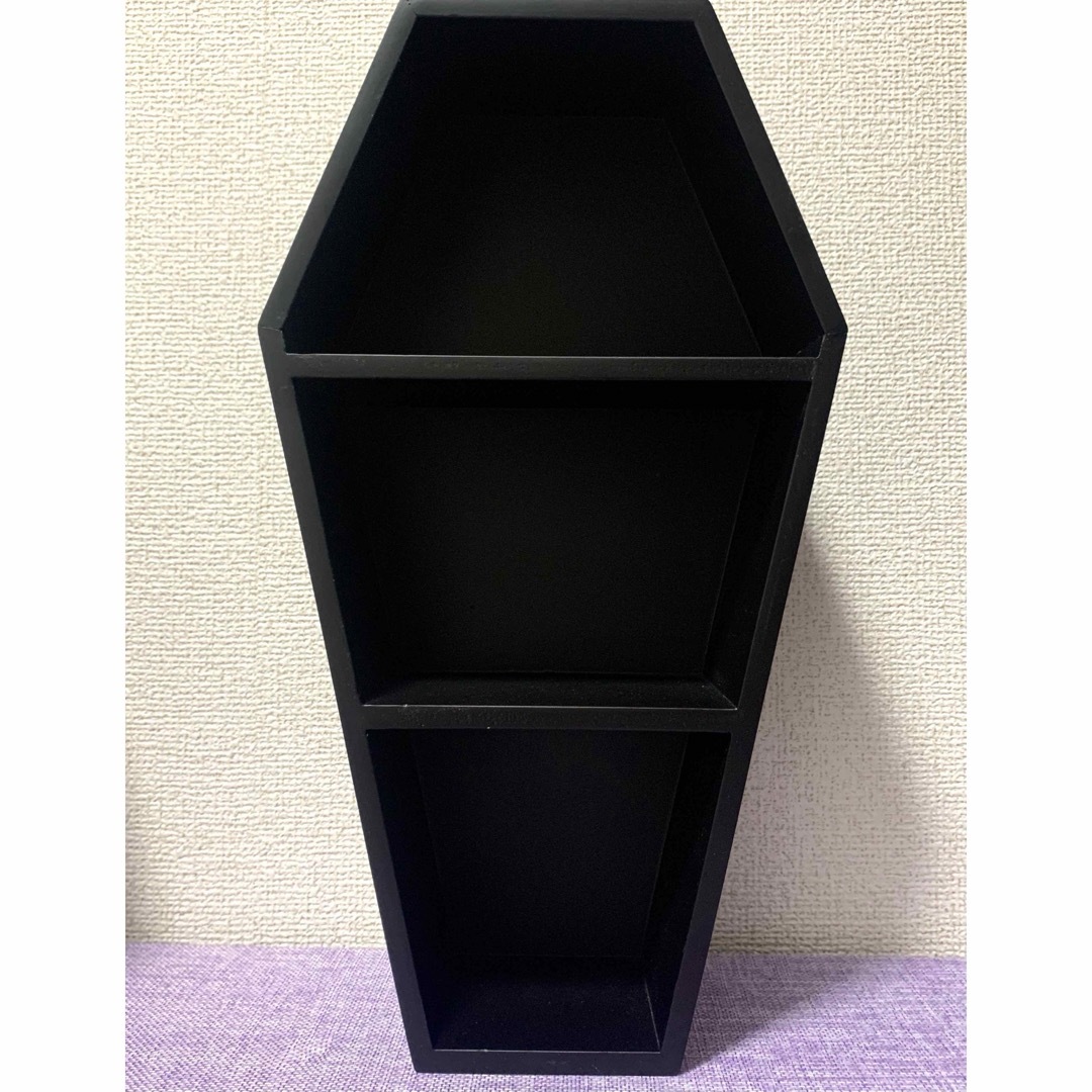 SOURPUSS CLOTHING COFFIN SHELF BLACK インテリア/住まい/日用品の収納家具(棚/ラック/タンス)の商品写真