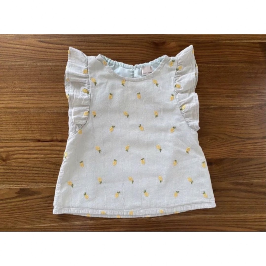 petit main(プティマイン)のpetit main レモン柄ブラウス 100 キッズ/ベビー/マタニティのキッズ服女の子用(90cm~)(Tシャツ/カットソー)の商品写真