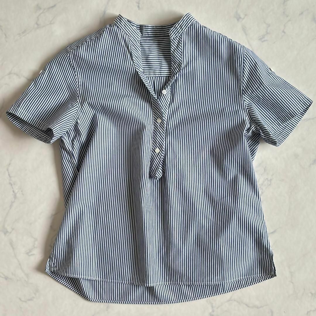 MACPHEE(マカフィー)のマカフィー 半袖シャツ ブラウス バンドカラー スキッパーカラー 40 gx1 レディースのトップス(シャツ/ブラウス(半袖/袖なし))の商品写真