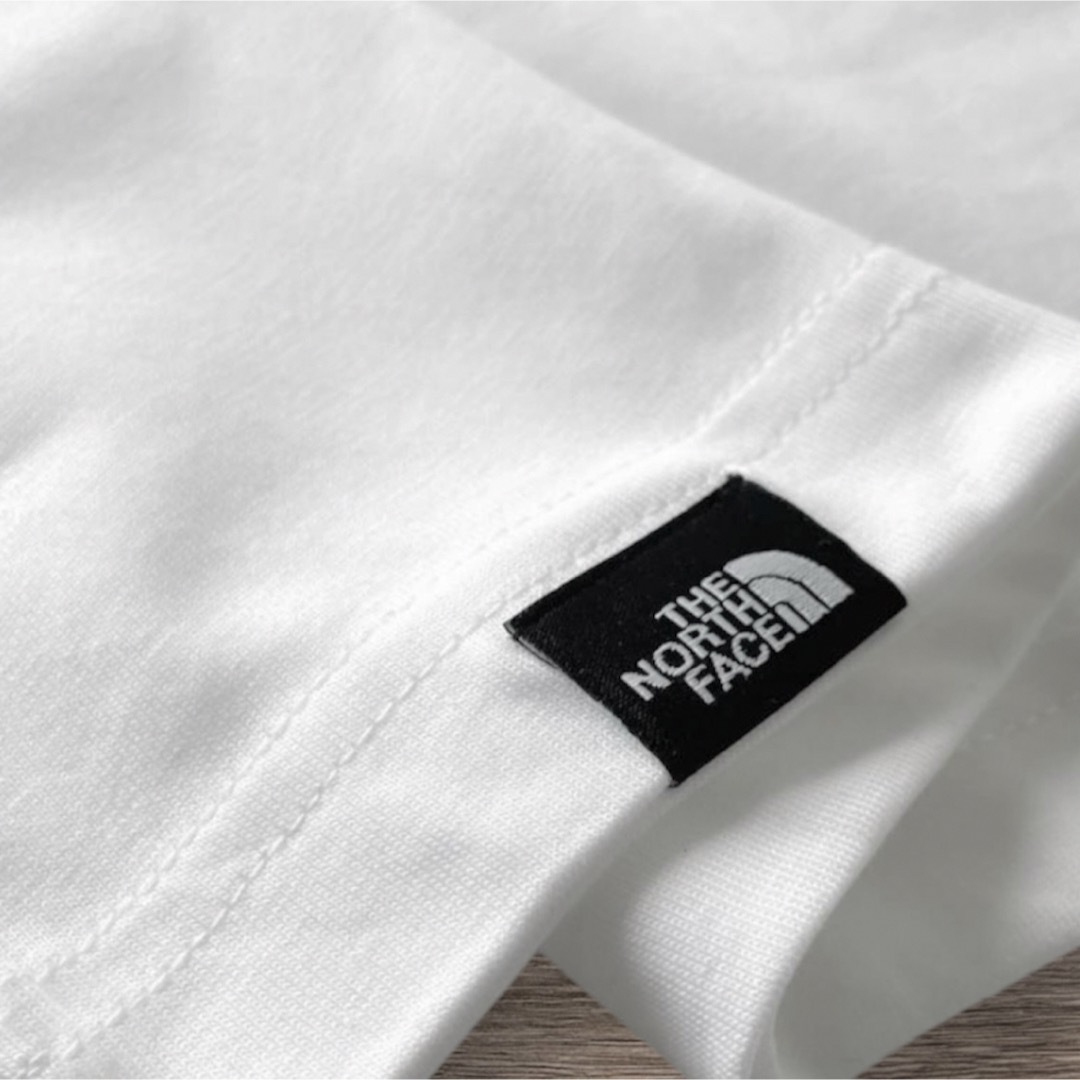 THE NORTH FACE(ザノースフェイス)のノースフェイス レディース Tシャツ 半袖 シンプルドーム コットン 白 XXL レディースのトップス(Tシャツ(半袖/袖なし))の商品写真