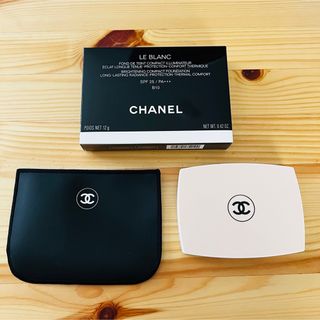 CHANEL - CHANEL シャネル ルブランブライトニングコンパクト B10