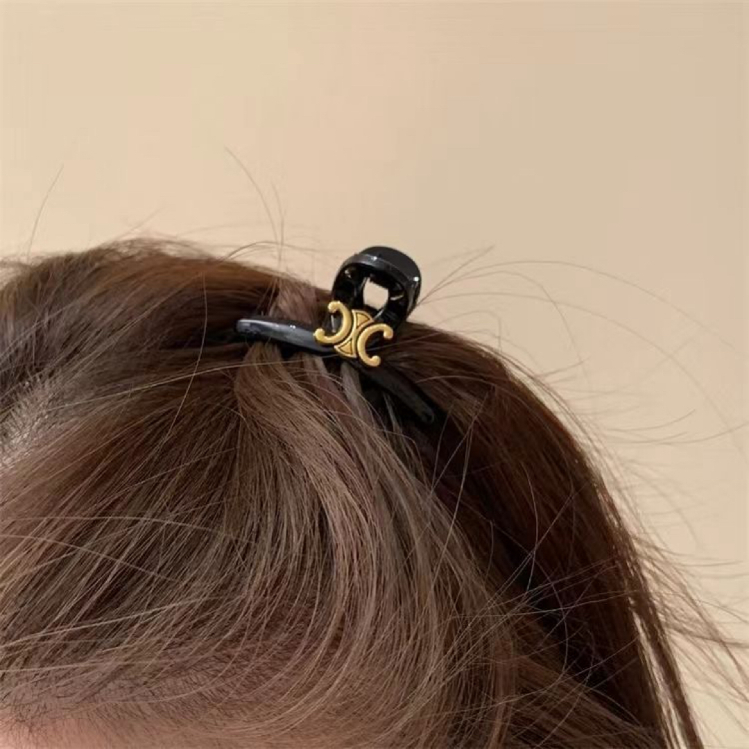 激安　2個セット　ミニクリップ　バレッタ　髪留め　髪飾り　ヘアアクセサリー レディースのヘアアクセサリー(バレッタ/ヘアクリップ)の商品写真