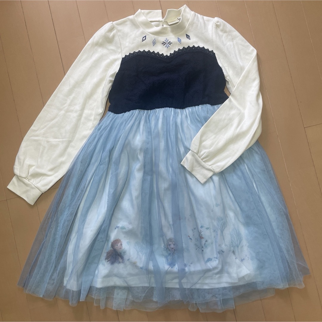 Disney(ディズニー)のアナ雪 ドレス 140 キッズ/ベビー/マタニティのキッズ服女の子用(90cm~)(ワンピース)の商品写真