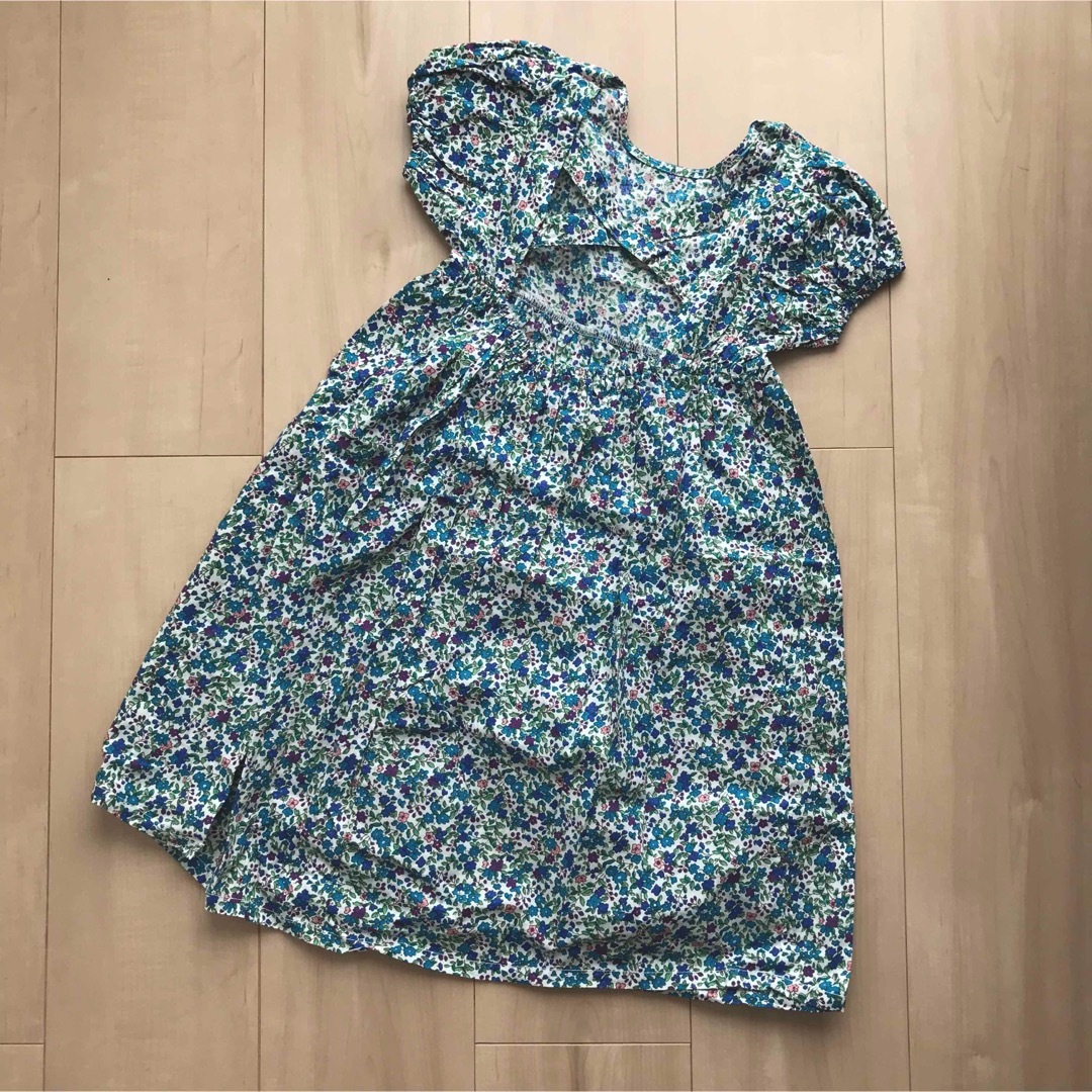 韓国子供服 花柄ワンピース 美品 キッズ/ベビー/マタニティのキッズ服女の子用(90cm~)(ワンピース)の商品写真