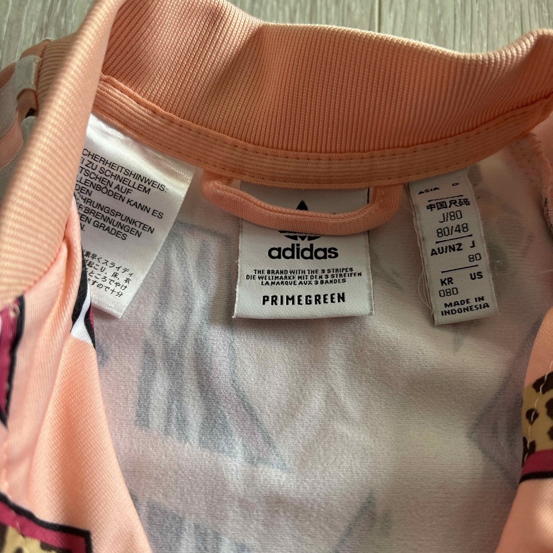 adidas(アディダス)のadidas ベビー デザインジャージセットアップ キッズ/ベビー/マタニティのベビー服(~85cm)(その他)の商品写真