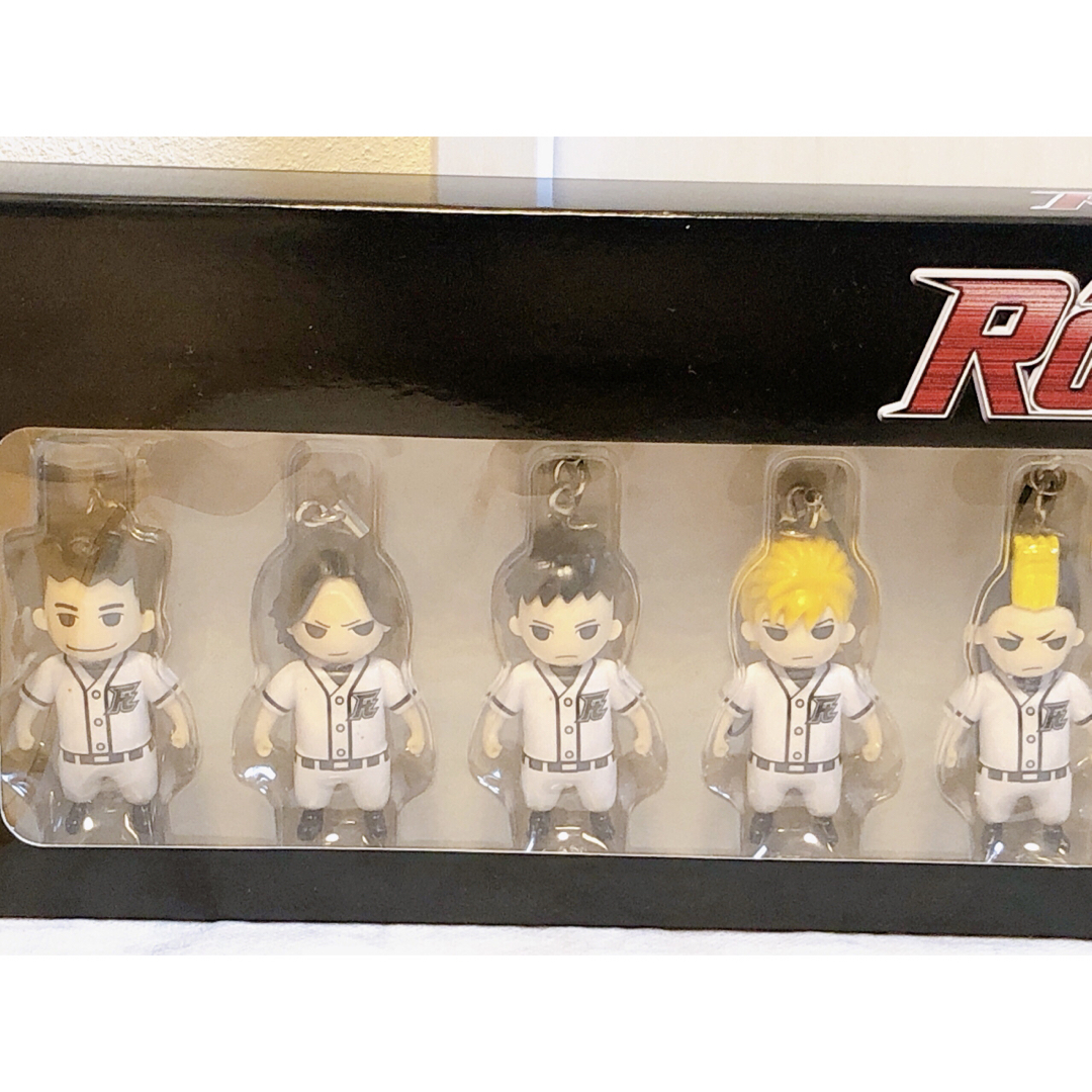 【限定商品】rookies ルーキーズ フィギュア ストラップ エンタメ/ホビーのタレントグッズ(男性タレント)の商品写真