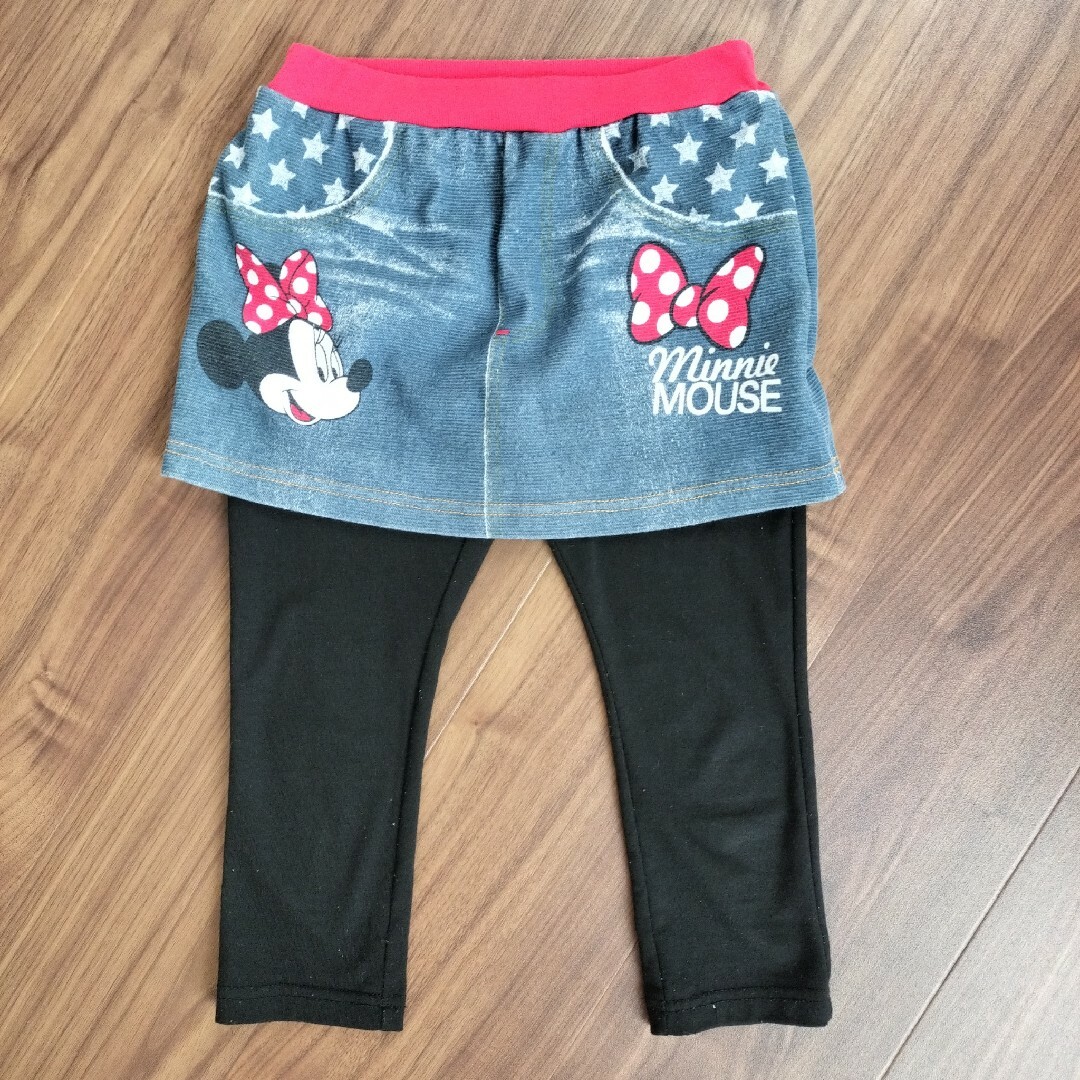 Disney(ディズニー)のディズニー　スカッツ　ミニーマウス　スカート付きズボン キッズ/ベビー/マタニティのキッズ服女の子用(90cm~)(パンツ/スパッツ)の商品写真
