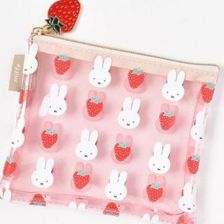 miffy - 新品☆ミッフィーいちご総柄クリアミニポーチ