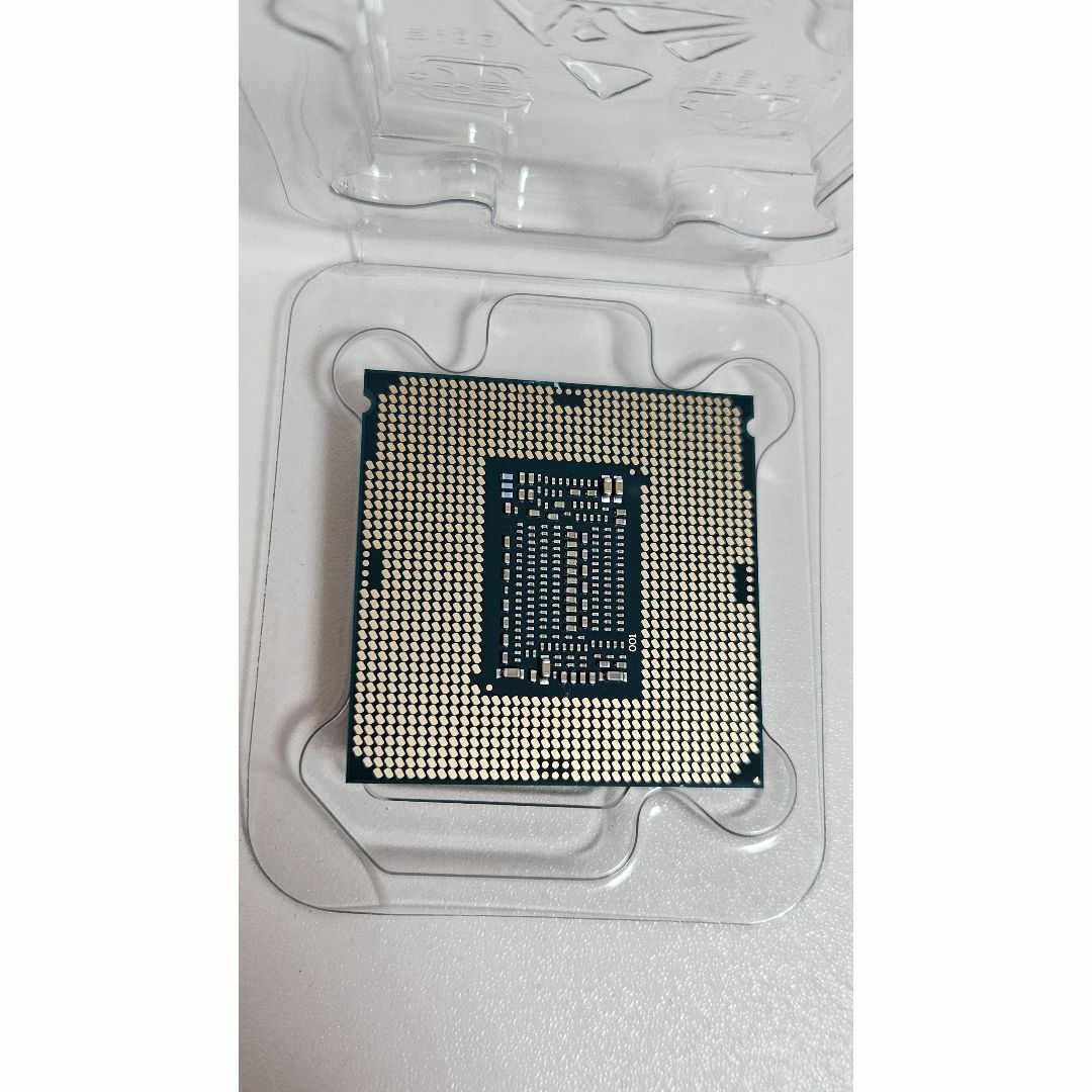 CPU intel Core i7-8700 スマホ/家電/カメラのPC/タブレット(PCパーツ)の商品写真