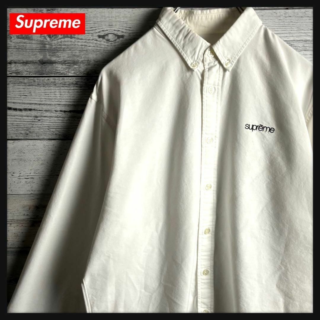 Supreme(シュプリーム)の【希少デザイン】シュプリーム☆ 刺繍クラシックロゴ入り ボタンダウンシャツ メンズのトップス(シャツ)の商品写真