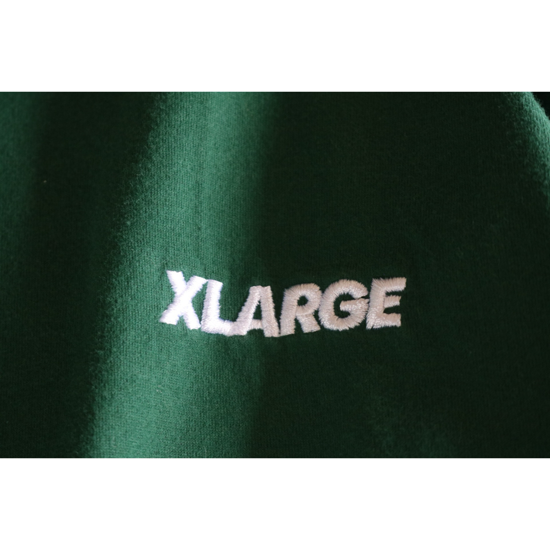 XLARGE(エクストララージ)の【XLARGE】長袖Tシャツ　正面文字ロゴ　背面キャラロゴ　カーキ　L★ メンズのトップス(Tシャツ/カットソー(七分/長袖))の商品写真