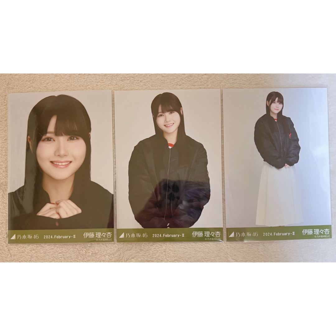 乃木坂46(ノギザカフォーティーシックス)の乃木坂46 伊藤理々杏 生写真 MA-1×スカート 3種コンプ エンタメ/ホビーのタレントグッズ(アイドルグッズ)の商品写真