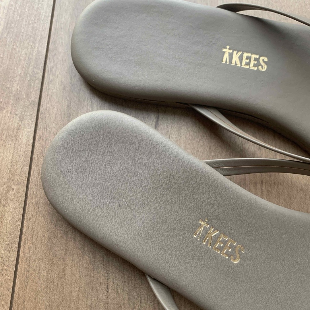 TKEES(ティキーズ)のTKEES サンダル レディースの靴/シューズ(サンダル)の商品写真