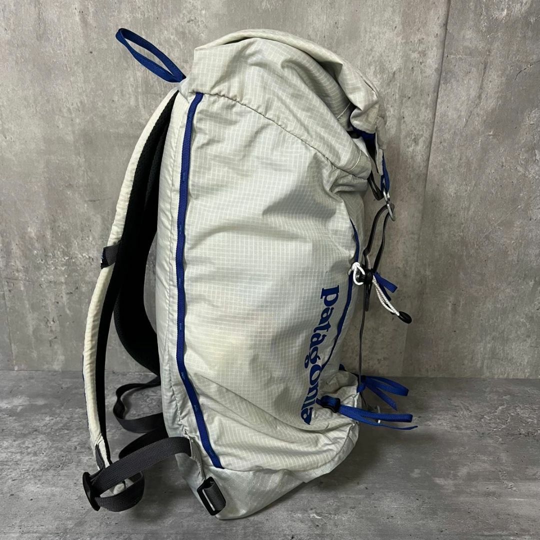 patagonia(パタゴニア)のパタゴニア　アセンジョニスト　ascensionist 25 L リュック スポーツ/アウトドアのアウトドア(登山用品)の商品写真