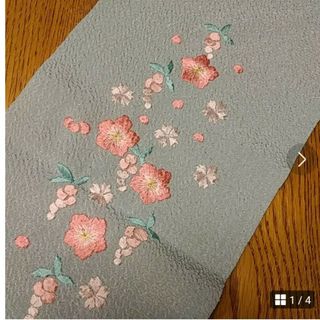 半襟　刺繍　落ち着いた水色(和装小物)