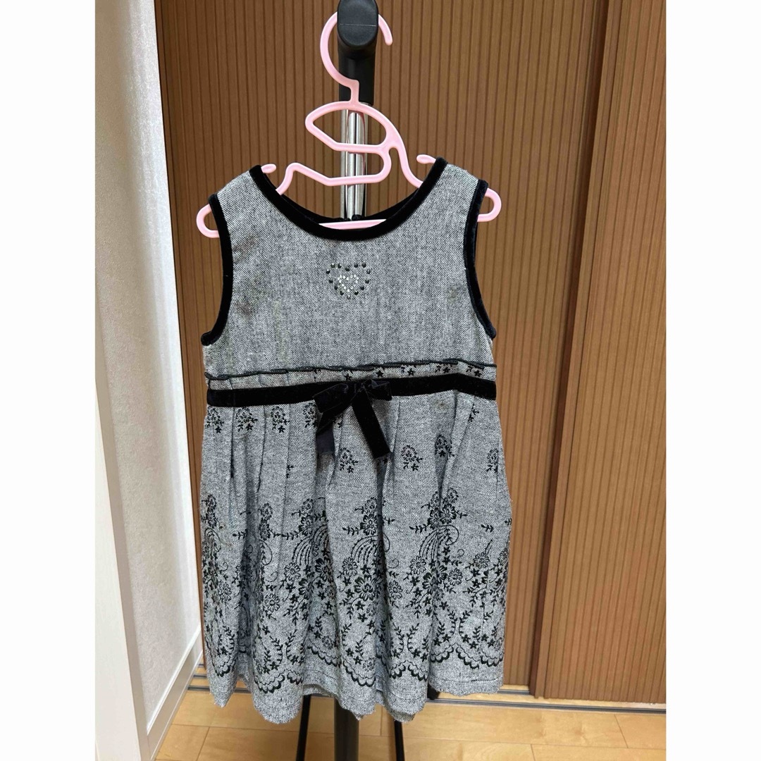 キッズワンピース キッズ/ベビー/マタニティのキッズ服女の子用(90cm~)(ワンピース)の商品写真