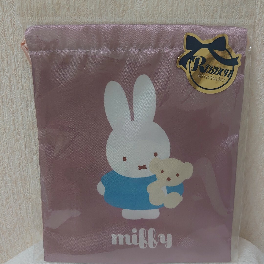 miffy(ミッフィー)の新品☆ミッフィー&くまちゃん☆りぼん巾着 レディースのファッション小物(ポーチ)の商品写真