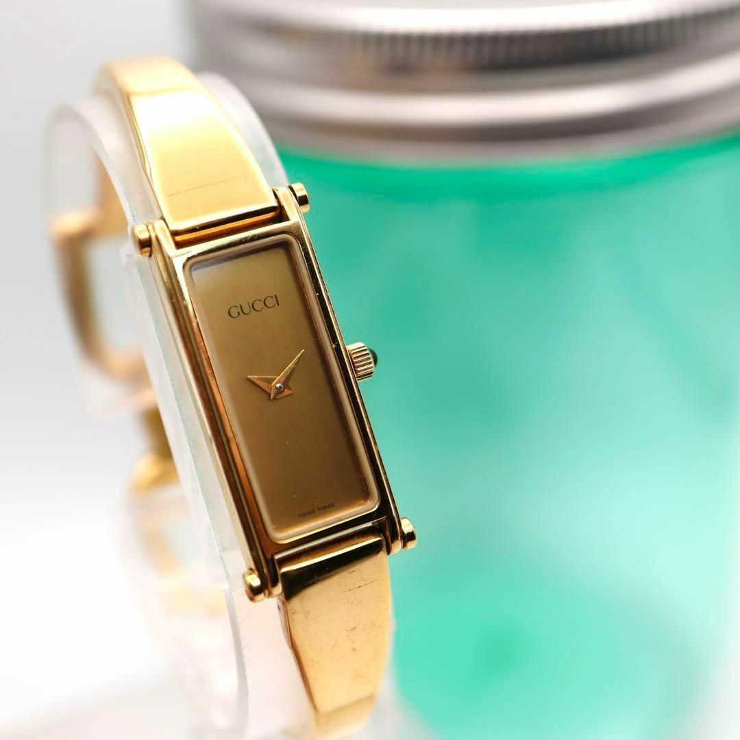 Gucci(グッチ)の良品！GUCCI スクエア ゴールド バングルウォッチ レディース時計 548 レディースのファッション小物(腕時計)の商品写真