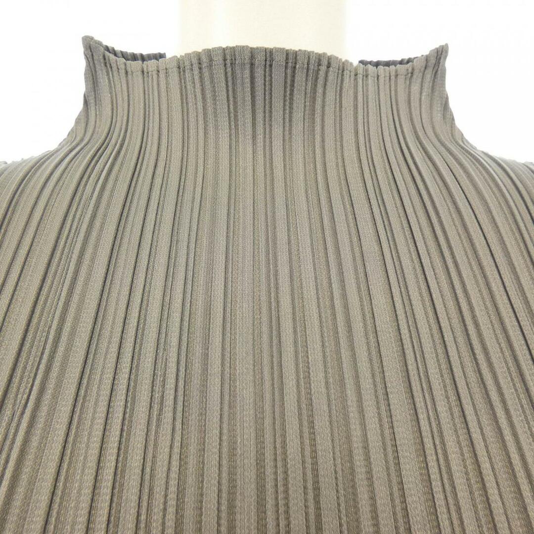 PLEATS PLEASE ISSEY MIYAKE(プリーツプリーズイッセイミヤケ)のプリーツプリーズ PLEATS PLEASE トップス レディースのトップス(その他)の商品写真