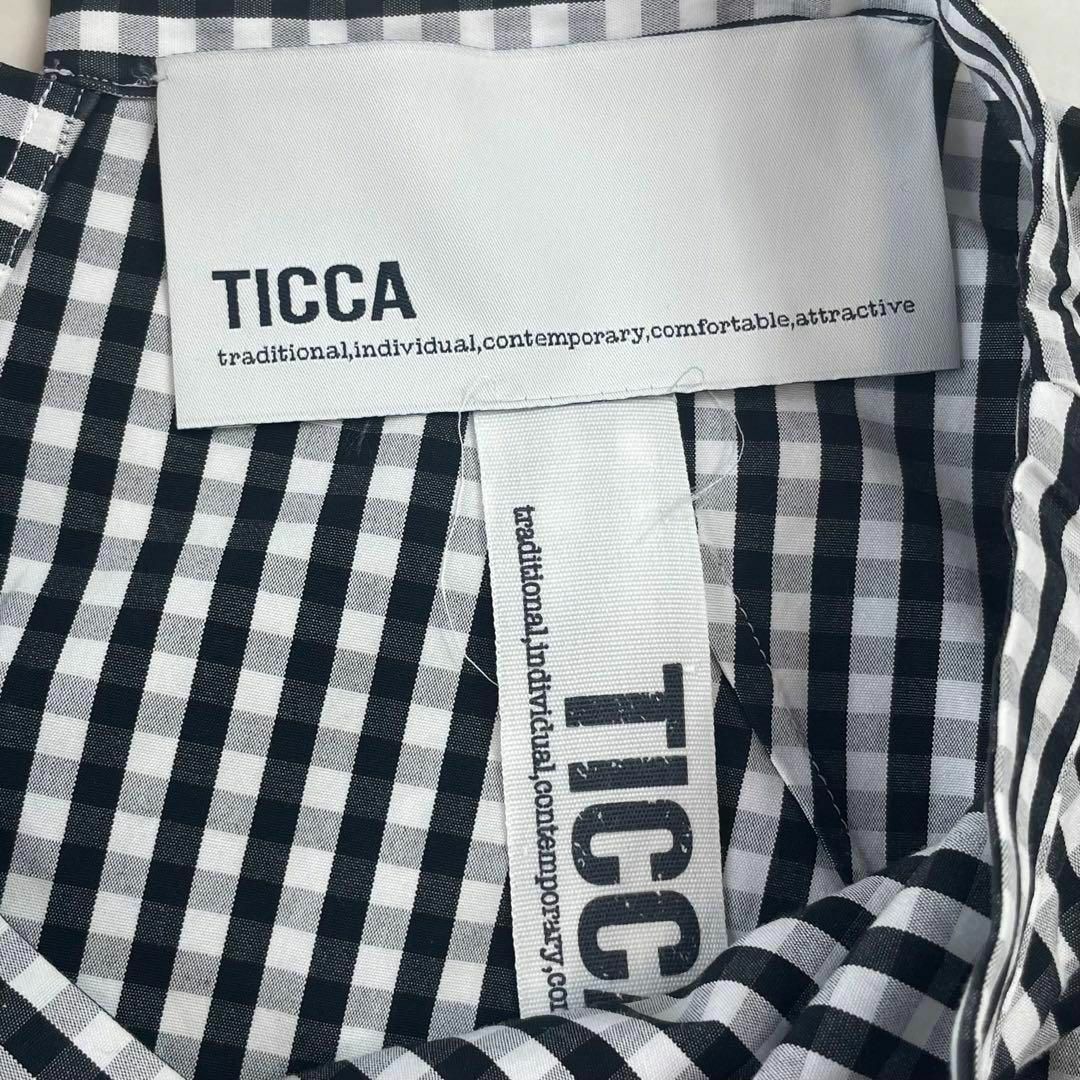 TICCA(ティッカ)の美品♪TICCAティッカ ボートネックシャツプルオーバー ギンガムチェック黒×白 レディースのトップス(シャツ/ブラウス(長袖/七分))の商品写真
