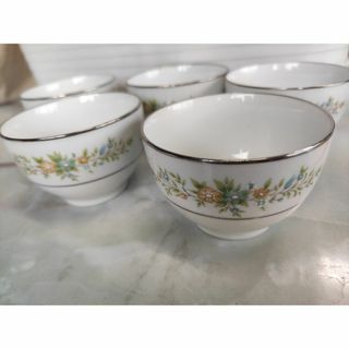 ノリタケ(Noritake)の湯呑み5個セット(ノリタケ)　(食器)