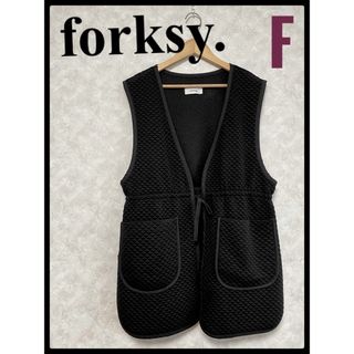 forksy. フォルクシー　2wayウエストドロストキルティングベスト　黒　F(ベスト/ジレ)