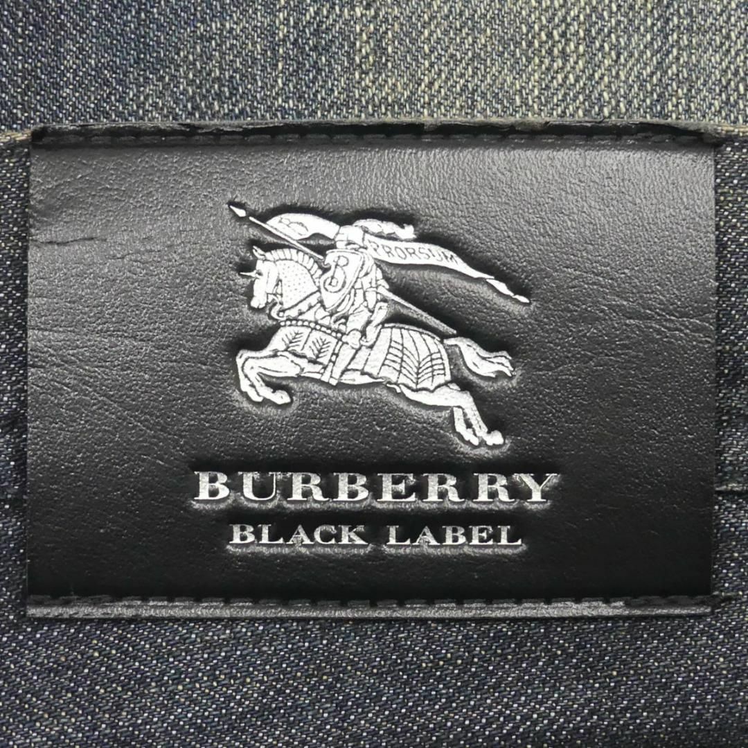 BURBERRY BLACK LABEL(バーバリーブラックレーベル)の未使用 バーバリーブラックレーベル ジーンズ デニム W29 刺繍 HN2090 メンズのパンツ(デニム/ジーンズ)の商品写真