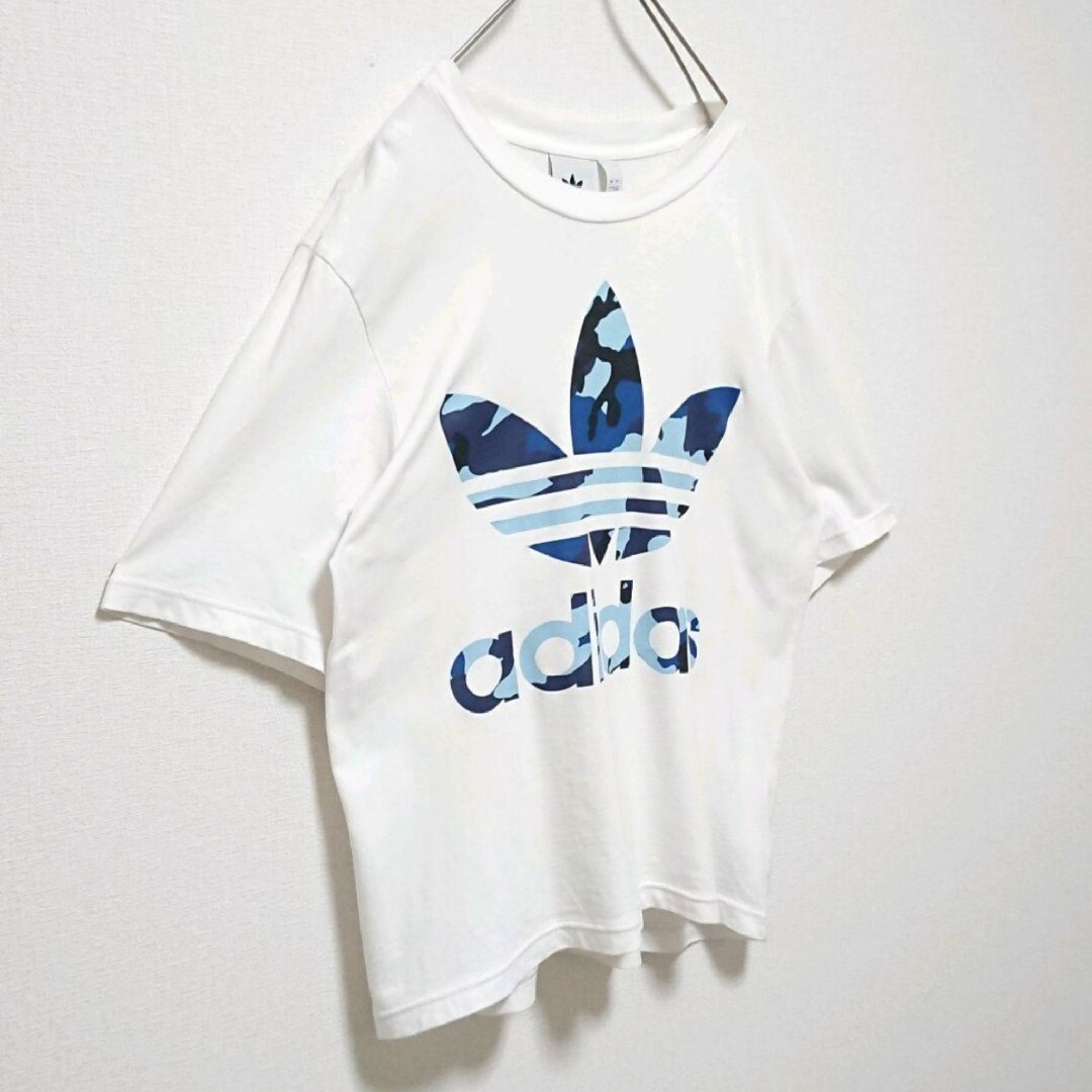 adidas(アディダス)のアディダス 迷彩 カモフラ トレフォイル デカロゴ ホワイト 半袖 Tシャツ メンズのトップス(Tシャツ/カットソー(半袖/袖なし))の商品写真