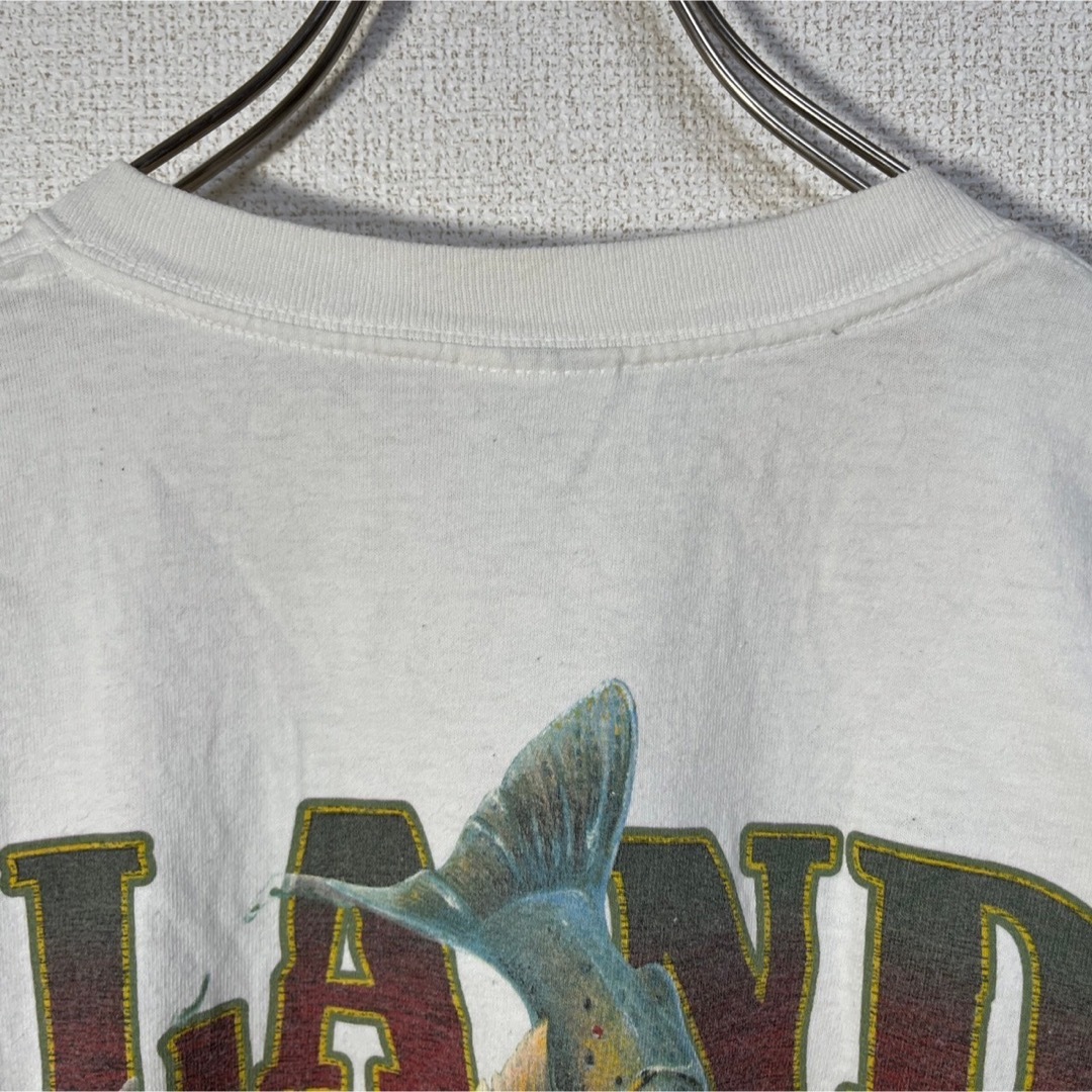 GILDAN(ギルタン)の【ギルダン】半袖Tシャツ　フィッシング　魚釣り　サーモン鮭　白Tアウトドア42 メンズのトップス(Tシャツ/カットソー(半袖/袖なし))の商品写真