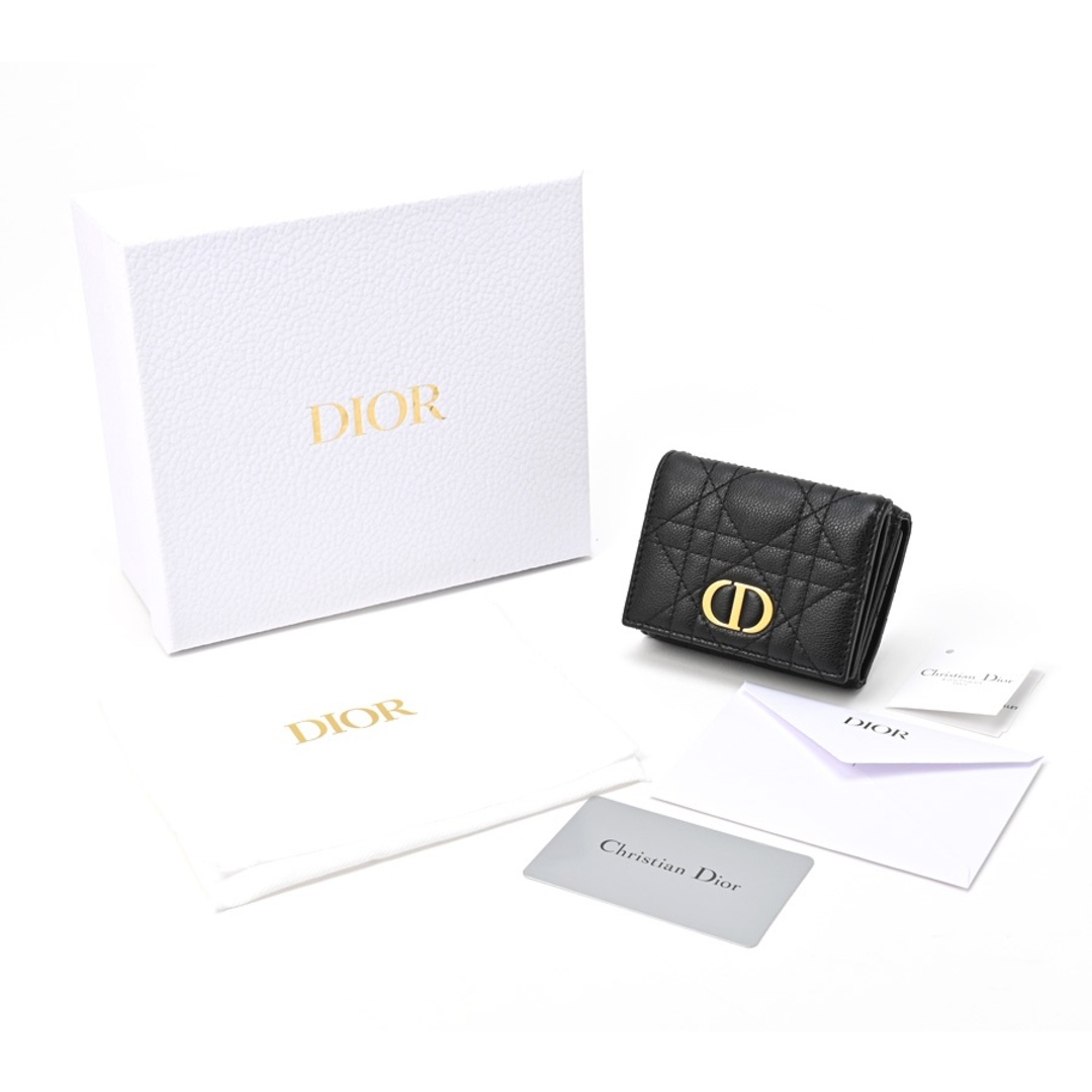 ディオール / DIOR   カロ コンパクト ウォレット/三つ折り財布   S5030UWHC　カナージュ カーフスキン　ブラック 　【中古】 商品番号 S-155526 レディースのファッション小物(財布)の商品写真