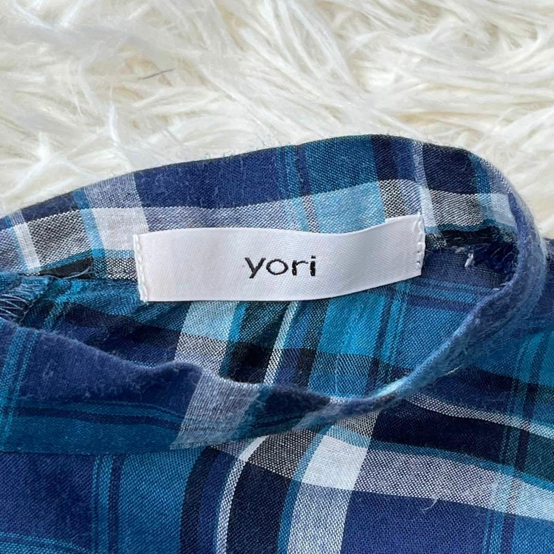yori ヨリ　チェック　ブラウス　ブルー レディースのトップス(シャツ/ブラウス(半袖/袖なし))の商品写真