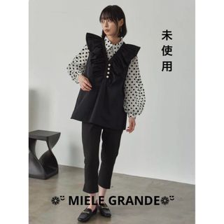 MIELE GRANDE パール ノースリーブ フリル チュニック　ブラック(チュニック)