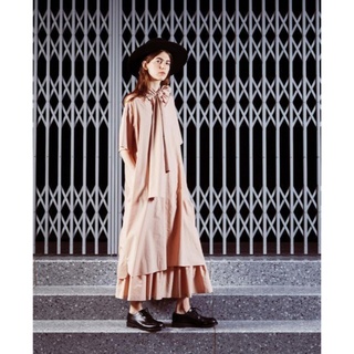 サイ(Scye)のSCYE SILK COTTON POPLIN BOW COLLAR DRESS(ロングワンピース/マキシワンピース)