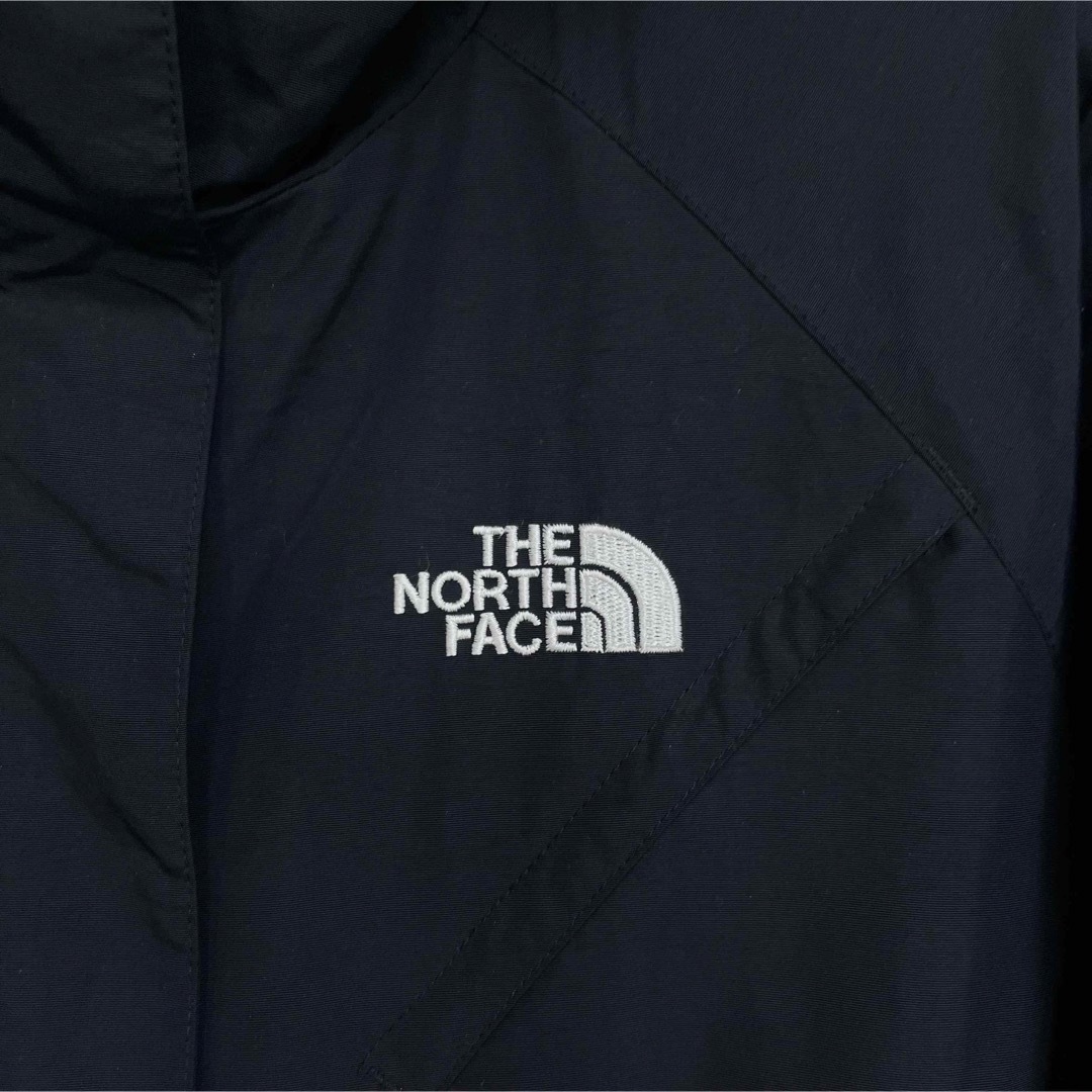 THE NORTH FACE(ザノースフェイス)の美品人気ノースフェイス マウンテンパーカー レディースXXL ブラック ロゴ刺繍 レディースのジャケット/アウター(ナイロンジャケット)の商品写真