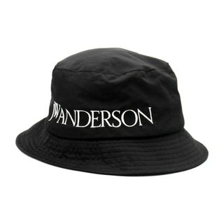 J.W.ANDERSON - ジェイダブリューアンダーソン JWANDERSON ■ 【 BUCKET HAT WITH LOGO 592 20089005 】 ロゴ デザイン バケット ハット 32785