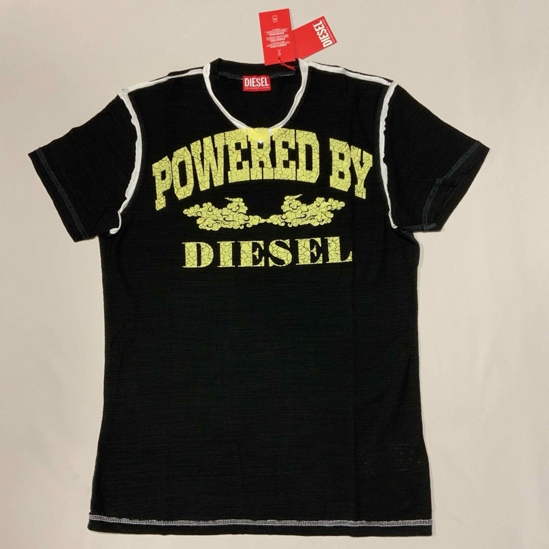 DIESEL(ディーゼル)の洗練されたデザイン DIESEL 正規品　T-DIEGOR-V-RAW　XL メンズのトップス(Tシャツ/カットソー(半袖/袖なし))の商品写真
