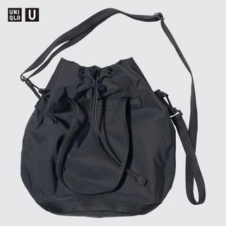 ユニクロ(UNIQLO)のバケットバッグ(ミドル)(ショルダーバッグ)