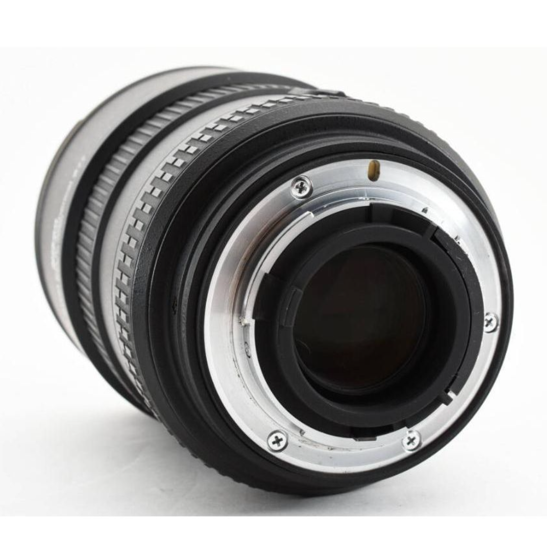 Nikon(ニコン)の★ ニコン AF-S DX NIKKOR 17-55mm f2.8G IF ED スマホ/家電/カメラのカメラ(レンズ(ズーム))の商品写真