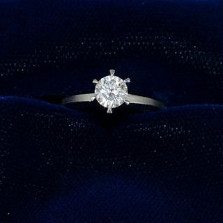 松坂屋　ダイヤモンド　0.59ct　証明書付(リング(指輪))