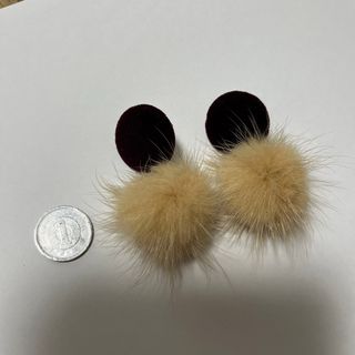 ファー素材　ノンホールピアス(ピアス)