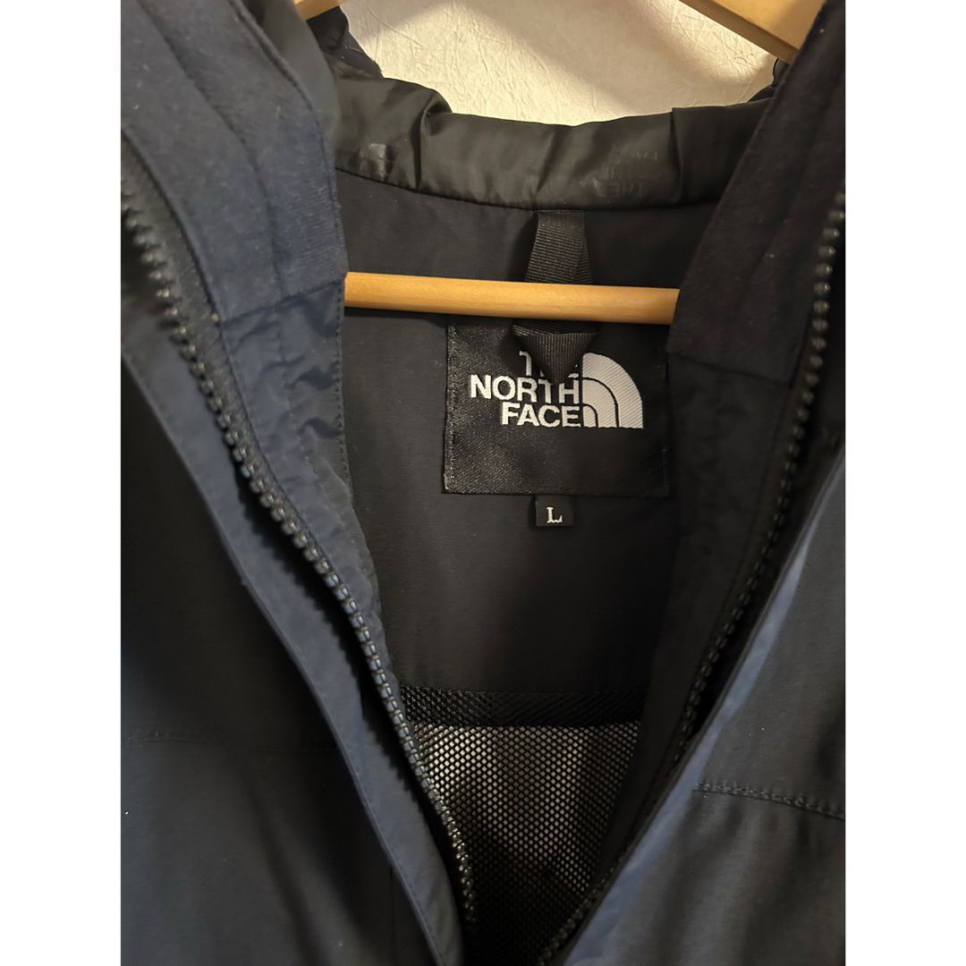 THE NORTH FACE(ザノースフェイス)のノースフェイス　ジャケット ブラック Lサイズ メンズのジャケット/アウター(ナイロンジャケット)の商品写真