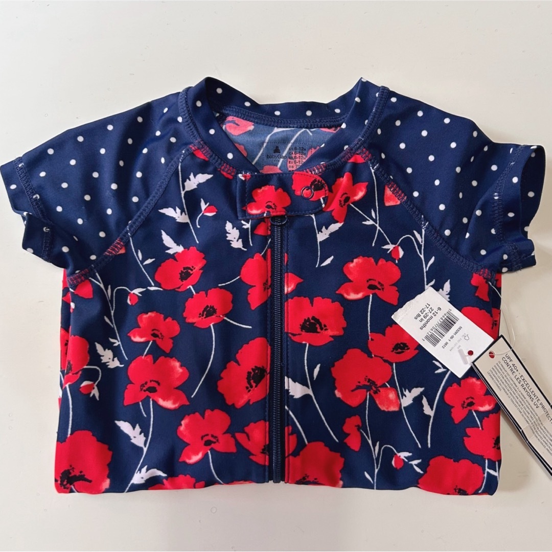 babyGAP(ベビーギャップ)の水着　ベビー　70 ベビーギャップ　花柄　プール キッズ/ベビー/マタニティのベビー服(~85cm)(水着)の商品写真