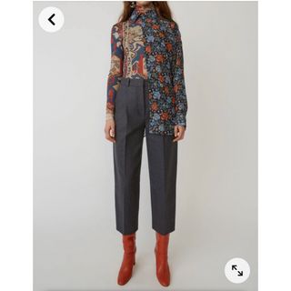 アクネストゥディオズ(Acne Studios)のacnestudios trousers アクネストゥディオストラウザーズパンツ(クロップドパンツ)