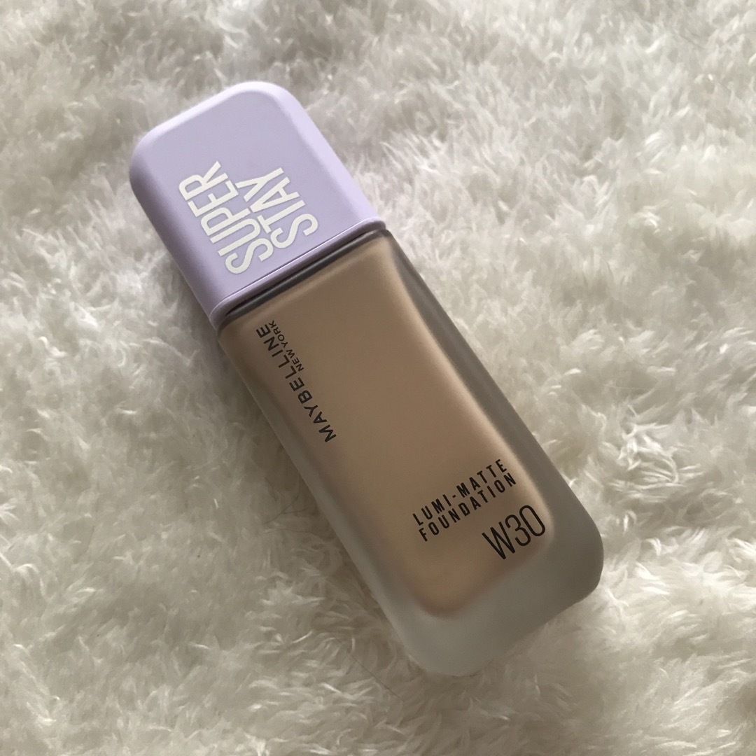 MAYBELLINE(メイベリン)のメイベリン SPステイ ルミマット リキッド ファンデーション W30(35ml コスメ/美容のベースメイク/化粧品(ファンデーション)の商品写真