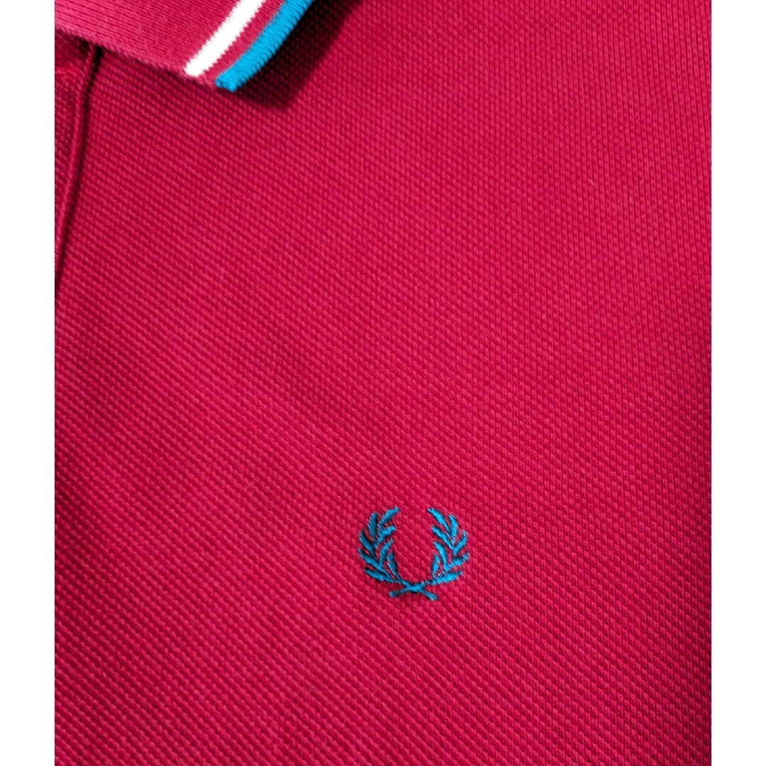 FRED PERRY(フレッドペリー)の美品　フレッドペリー　FREDPERRY 赤　ピンク　XL メンズのトップス(ポロシャツ)の商品写真