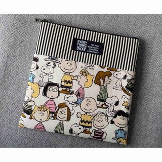 SNOOPY - ハンドメイド　保冷保温ポーチ　スヌーピー　c