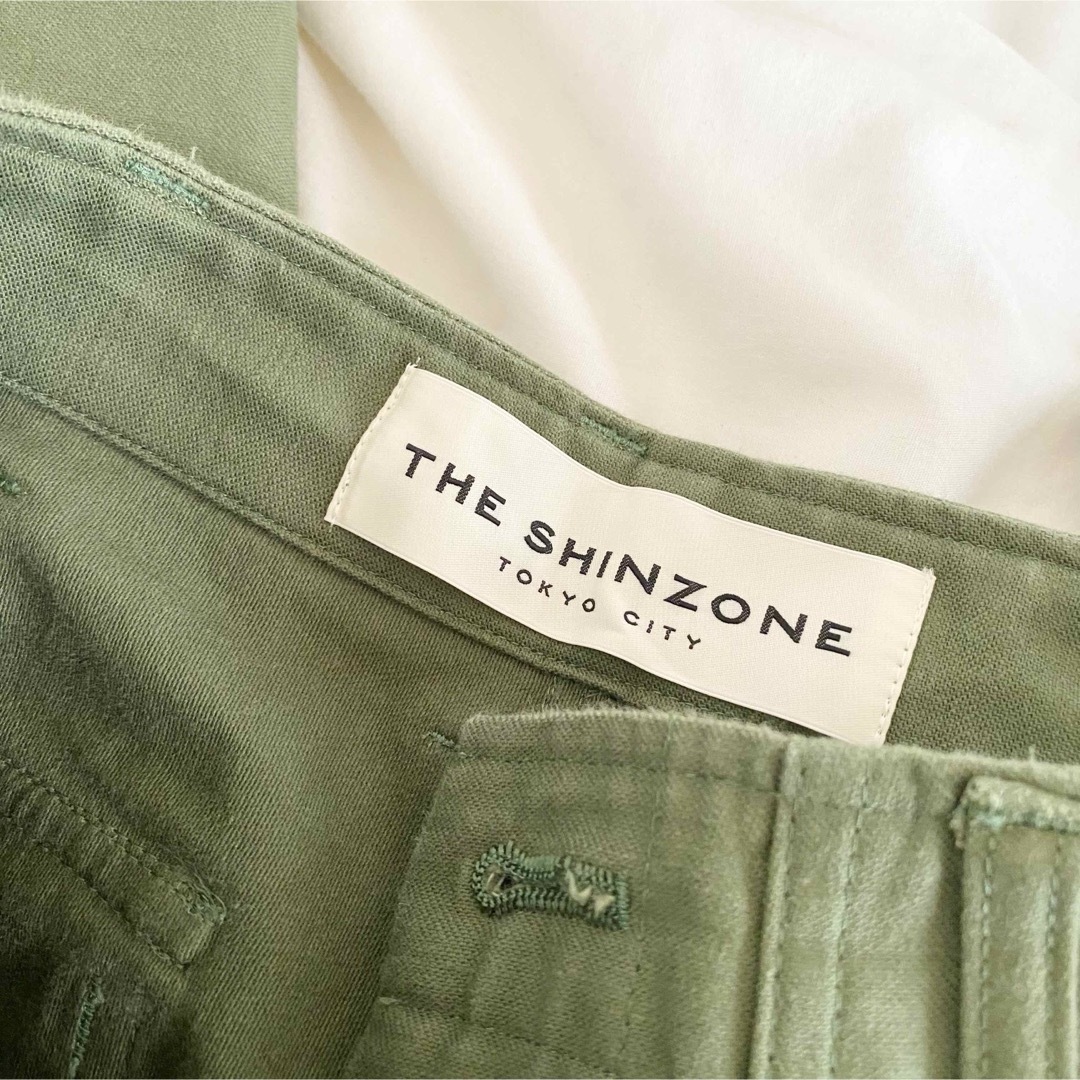 Shinzone(シンゾーン)のTHE SHINZONE BAKER PANTS P0 KHAKI カーキ レディースのパンツ(カジュアルパンツ)の商品写真