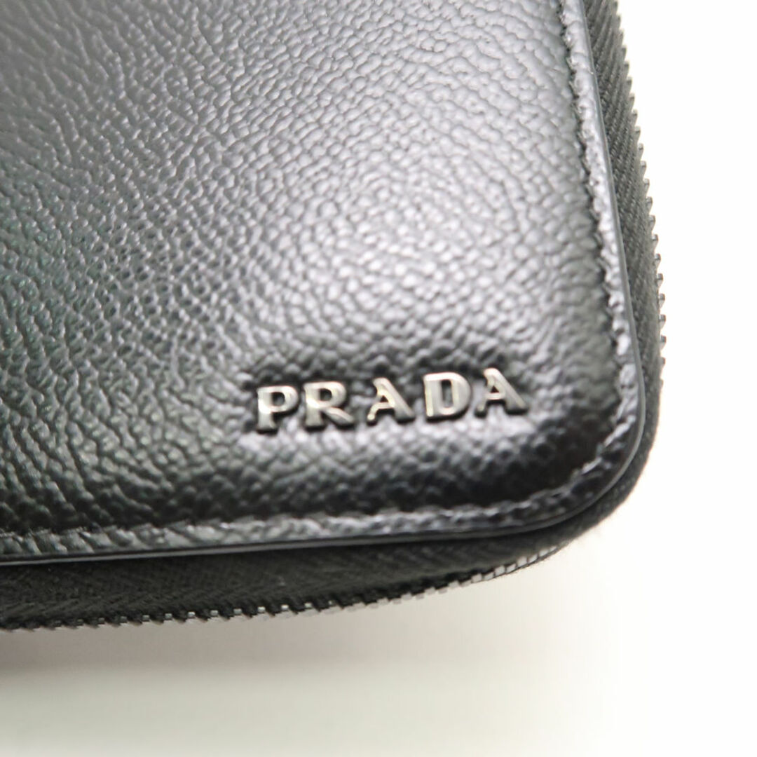 PRADA(プラダ)の未使用 PRADA プラダ パスポートケース ラウンドファスナー トラベル 長財布 メンズ AM5655C  レディースのファッション小物(名刺入れ/定期入れ)の商品写真