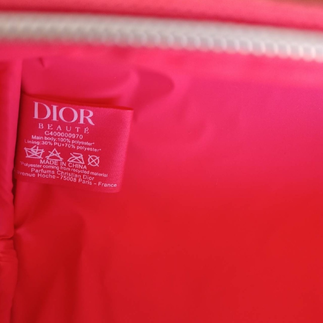Christian Dior(クリスチャンディオール)の新品 ディオール ノベルティ スクエア ピンク ポーチ 正規品 レディースのファッション小物(ポーチ)の商品写真