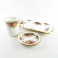 ROYAL ALBERT サンドイッチトレー 小皿 マグカップ SM2052